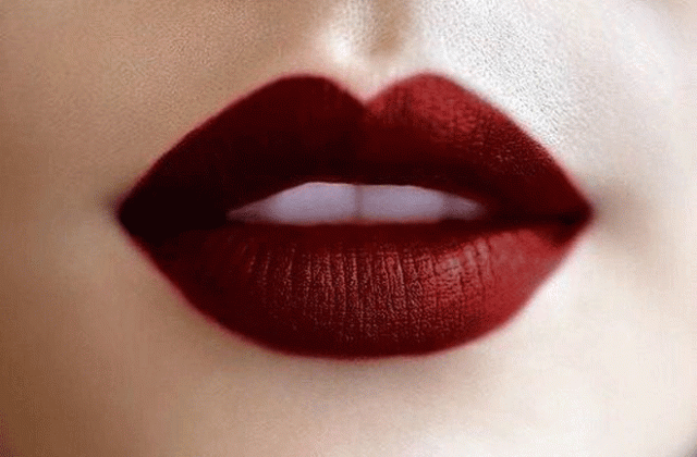 Maroon (c) Inat.com Maroon (c) Inat.com