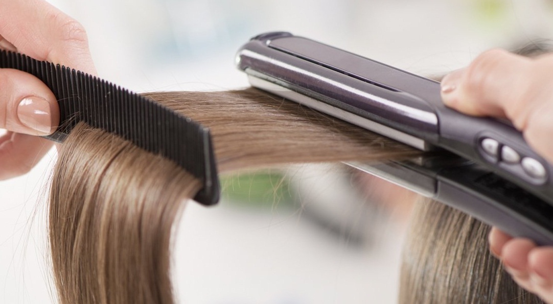 Cara mengatasi rambut mengembang dengan menghindari hair styling (c) qcrimadad Cara mengatasi rambut mengembang dengan menghindari hair styling (c) qcrimadad